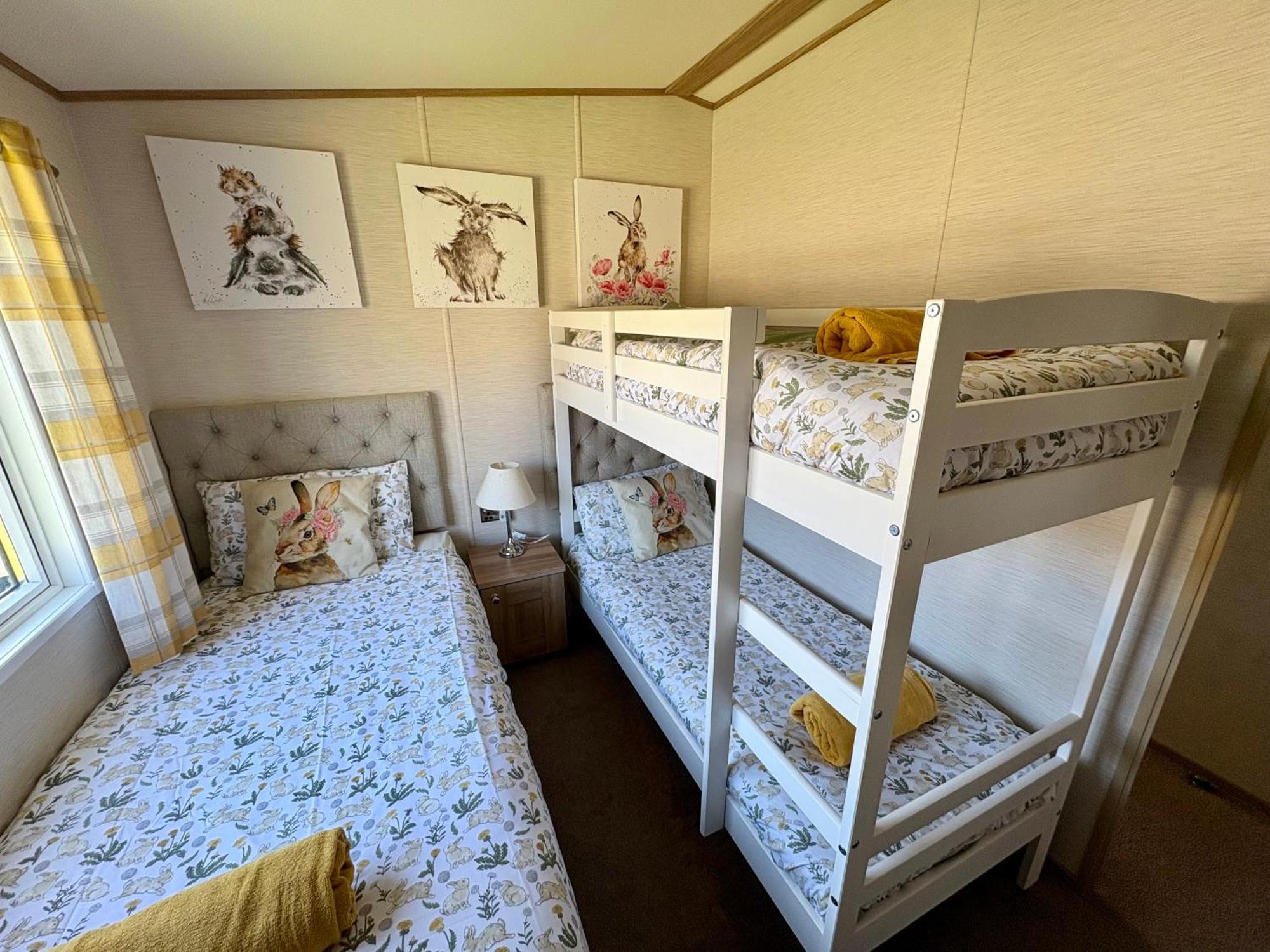 Cottontail Lodge - Hot Tub - Pet Friendly South Cerney Kültér fotó